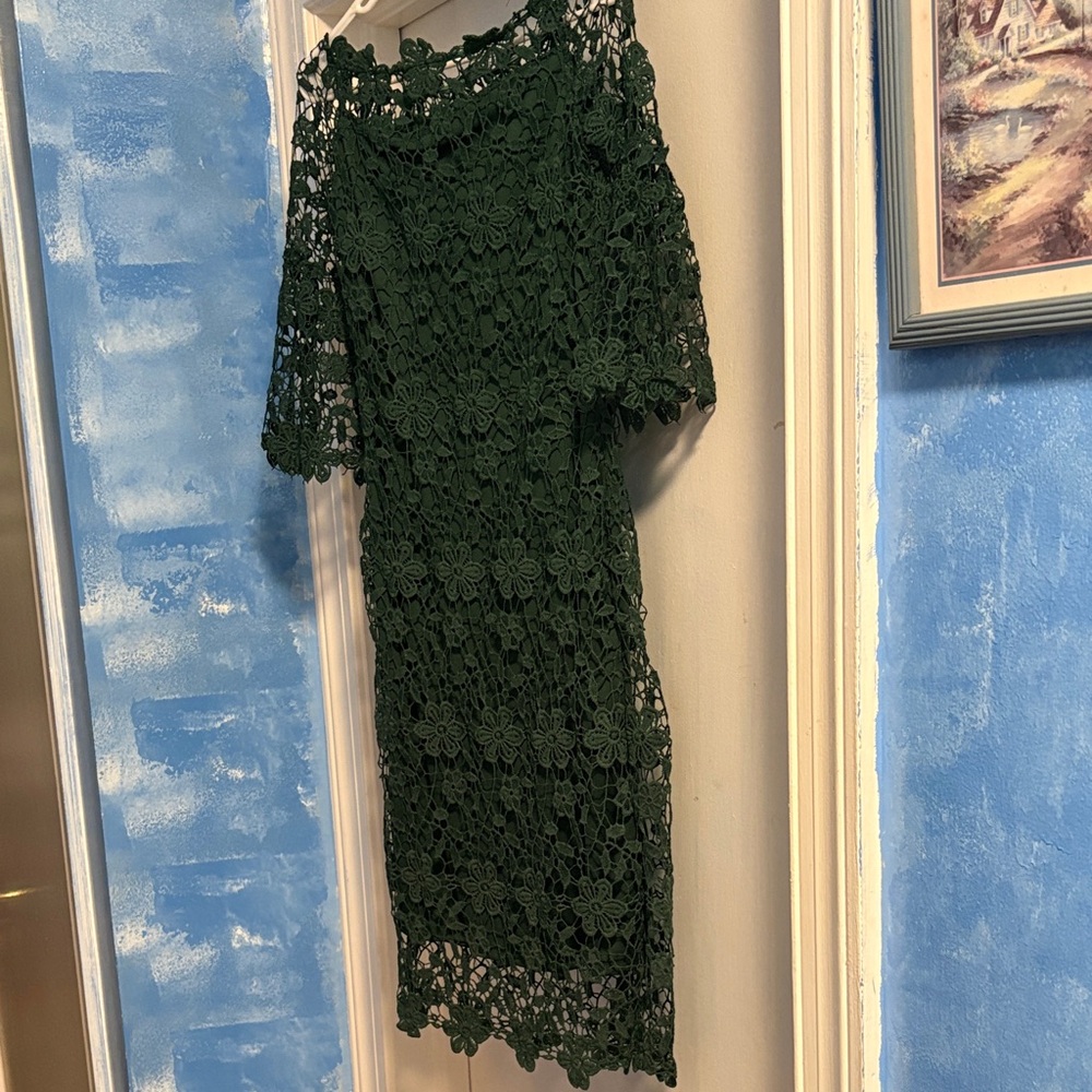 Elegant Dark Green Lace Midi Dress